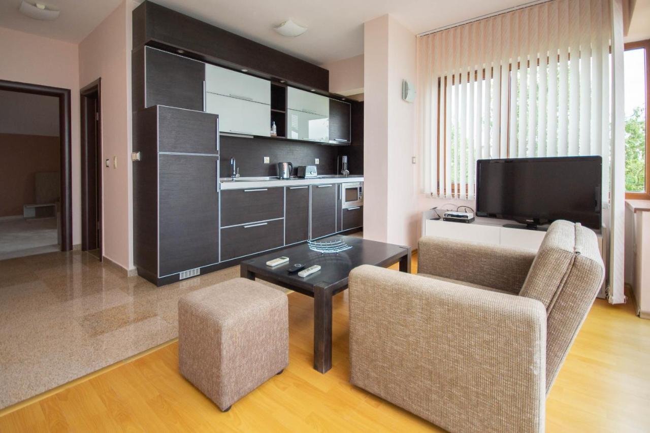 Vip House Apartment Sveti Vlas Exterior photo
