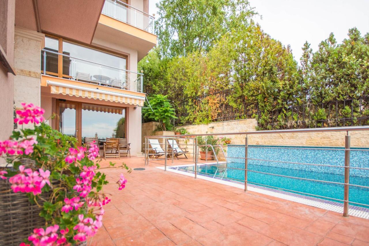 Vip House Apartment Sveti Vlas Exterior photo