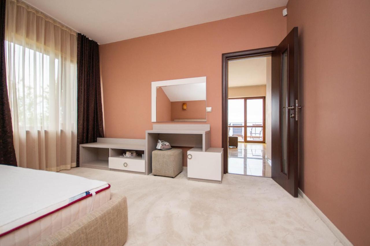 Vip House Apartment Sveti Vlas Exterior photo